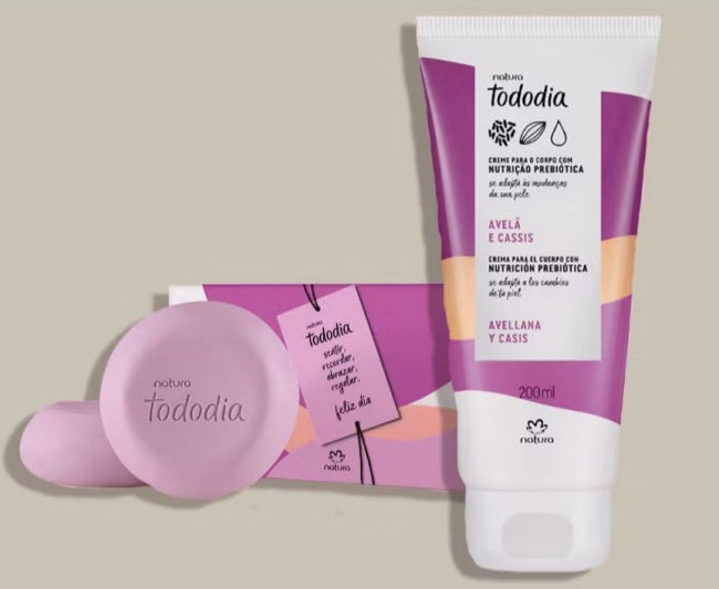 Kit Sabonete 2 Unidades Avelã e Cassis Natura Tododia + Hidratante 200ml Avelã e Cassis Natura Tododia